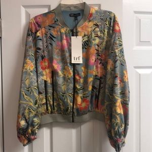 Zara TRAFALUC Floral Multi-Colored Jacket